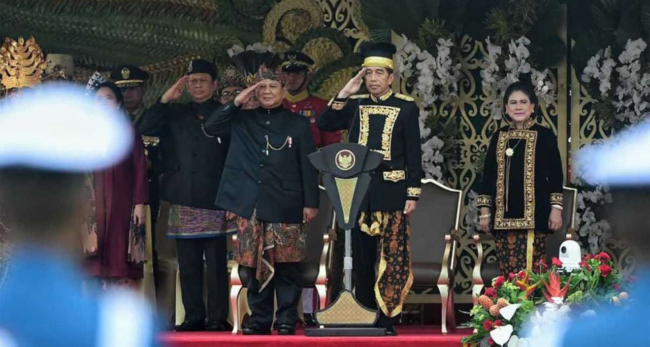 baju adat jokowi saat hut ri di ikn