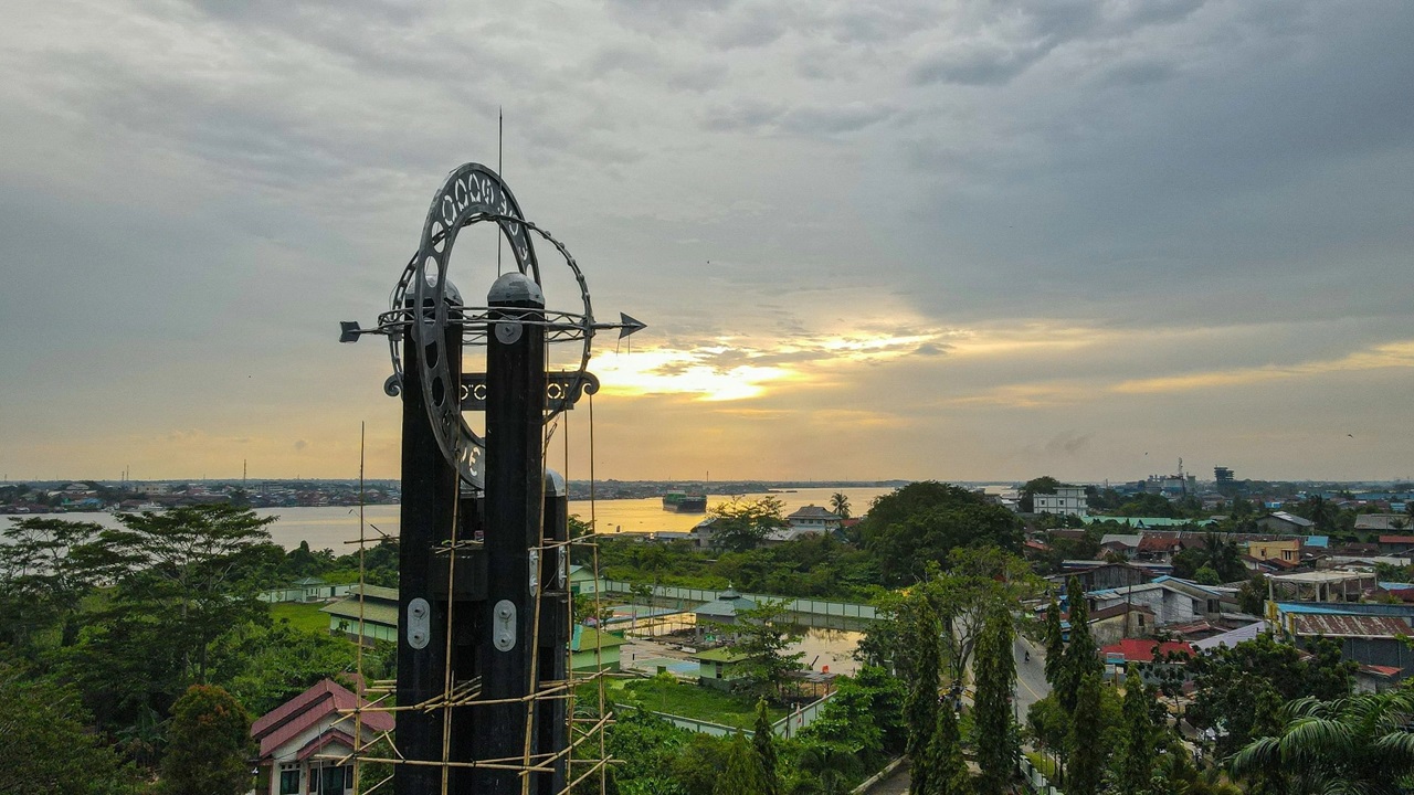 jarak pontianak ke balikpapan