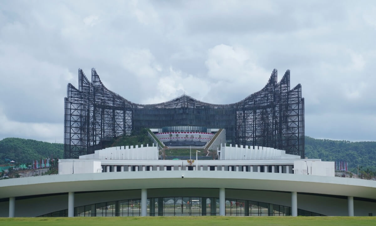 warna patung istana garuda ikn