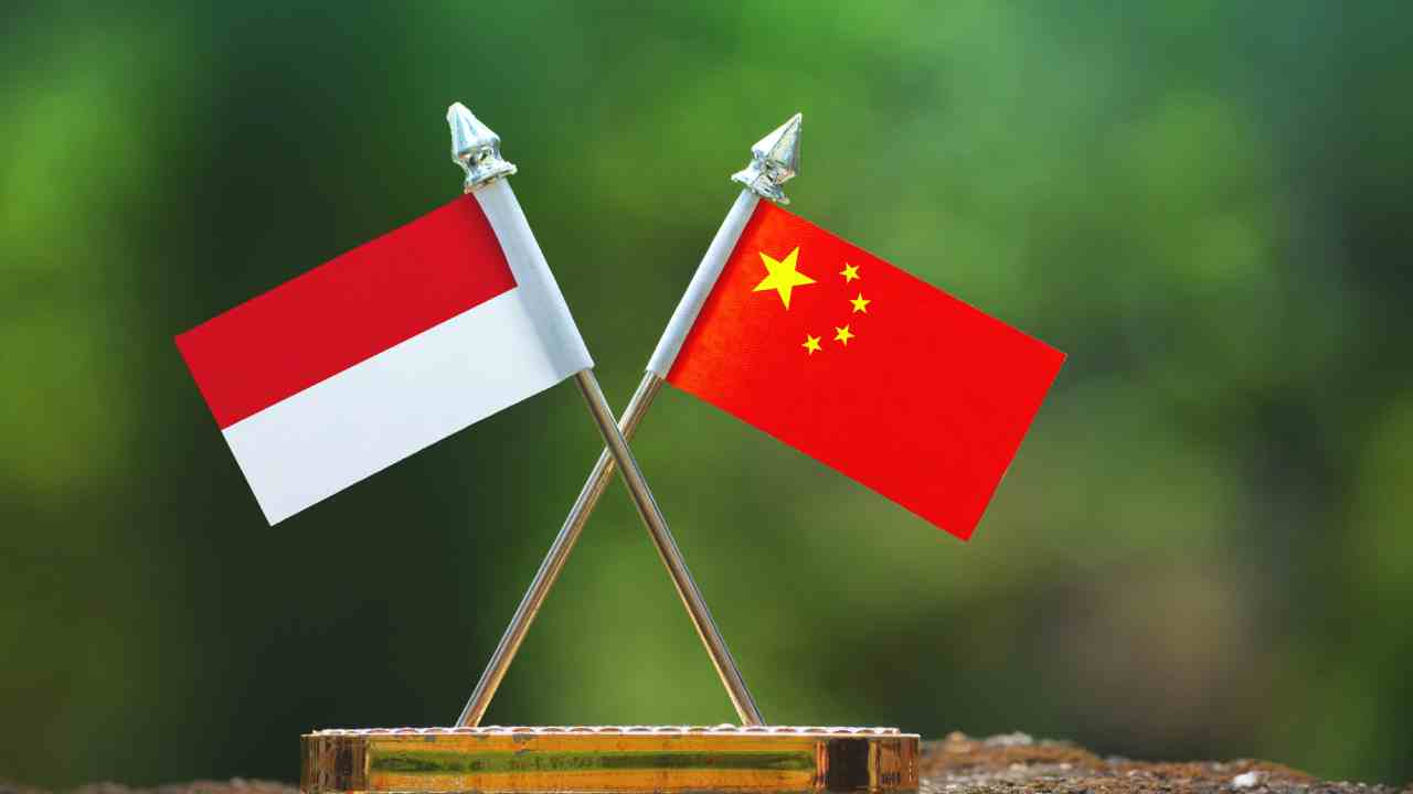 bendera indonesia dan china